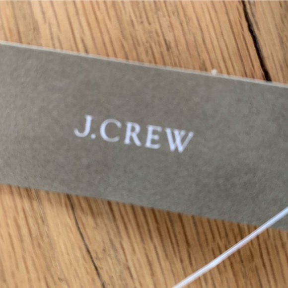 J.Crew Women’ White Tiered Eyelet Ruffle Tank NWT - Picture 3 of 9